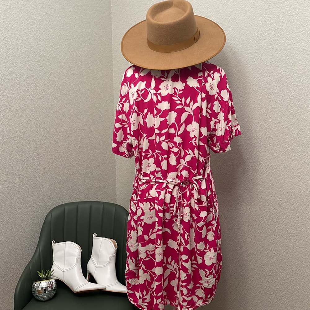 Floral Pink Dress with Pockets - Picture 7 of 13